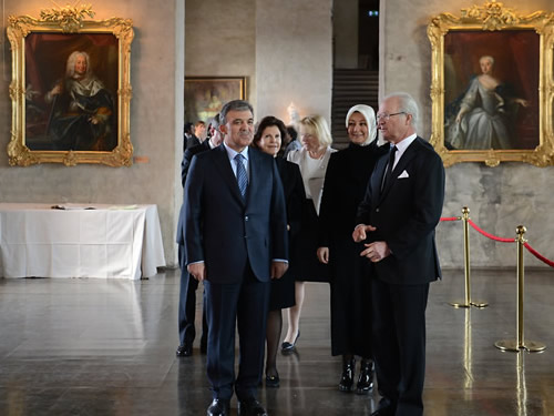 Cumhurbaşkanı Gül ve Bayan Gül, Uppsala Kalesi’ni Ziyaret Etti
